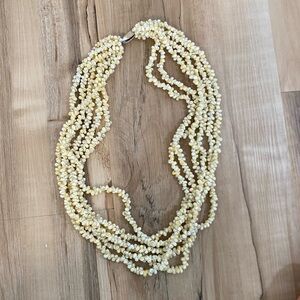 Vintage Hawaiian Creme Mongo Shell Lei Necklace